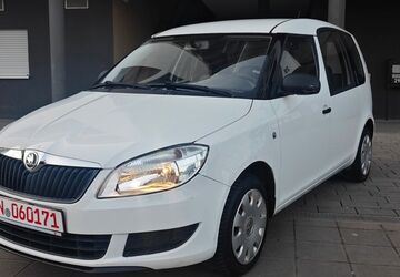 Skoda Roomster 98.000 km 2.500 &euro; Nürnberg 90439