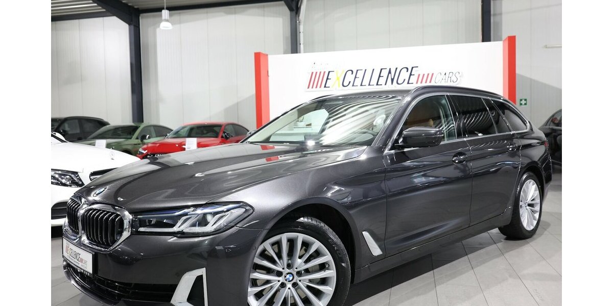 BMW 530i Touring INNOVATION LUXURY-LINE BUSINESS 45.000 km 40.444 &euro; Hamm 59077