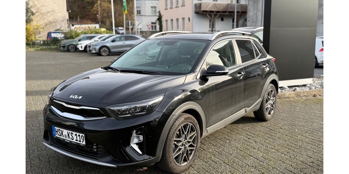 Kia Stonic 6.318 km 24.490 &euro; Arnsberg-Neheim 59755