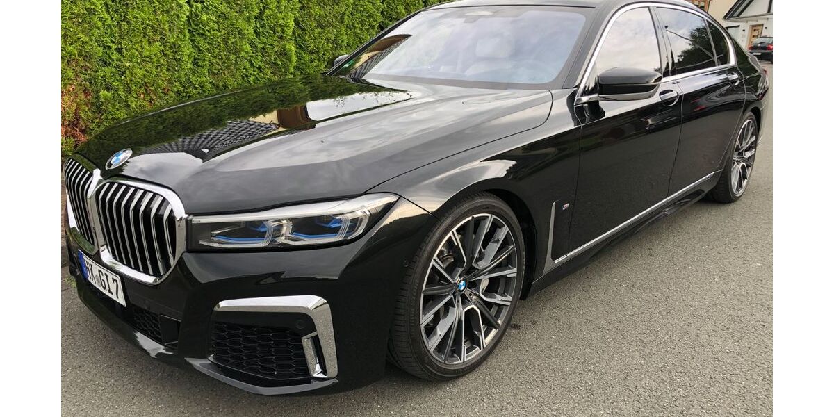 BMW 740 87.000 km 59.990 &euro; Höxter 37671