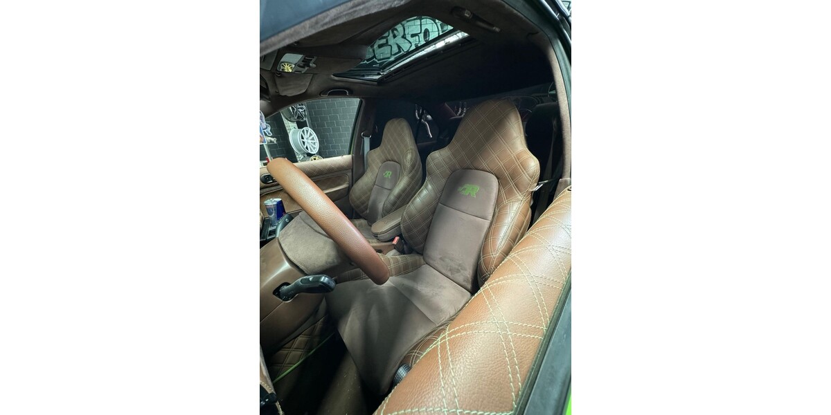 VW Bora 177.000 km 8.000 &euro; Engi 