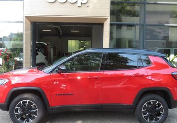 Jeep Compass 1.001 km 32.910 &euro; Gröbenzell 82194