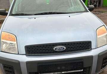 Ford Fusion 125.300 km 2.500 &euro; Grimmen 18507
