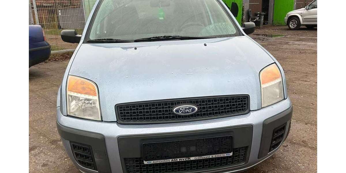 Ford Fusion 125.300 km 2.500 &euro; Grimmen 18507