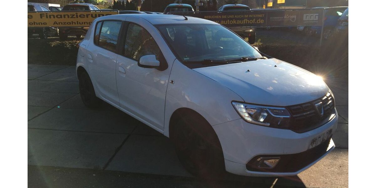 Dacia Sandero 107.000 km 4.655 &euro; Neuensalz - Mechelgrün 08541