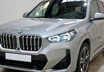 BMW X1 10.900 km 51.990 &euro; Remscheid 42853