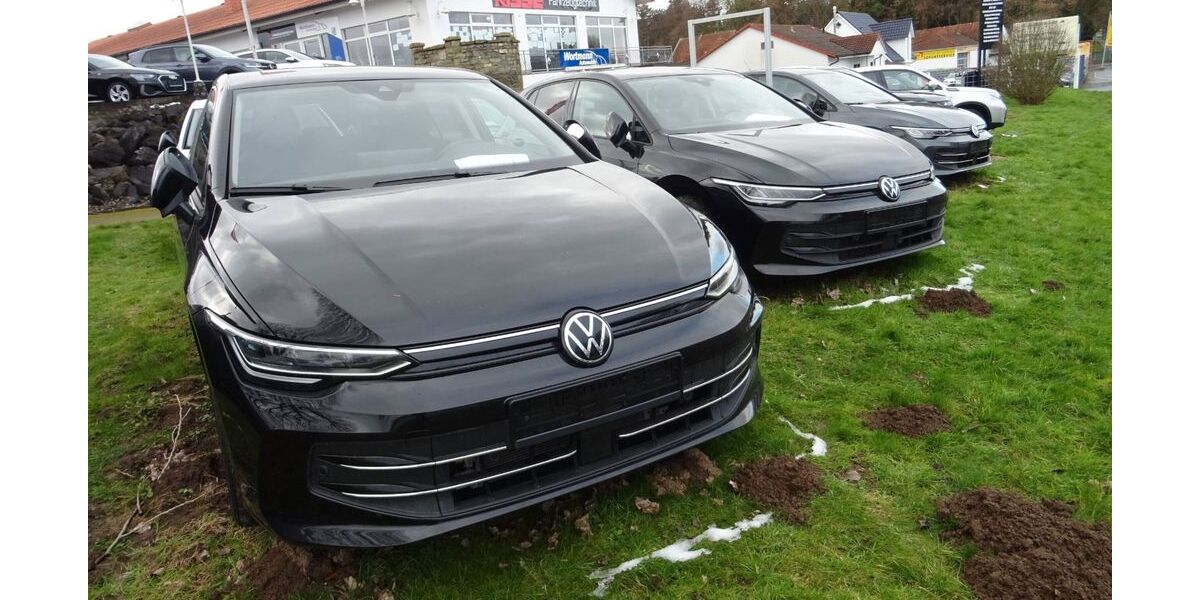 VW Golf 29.751 km 22.990 &euro; Werl 59457