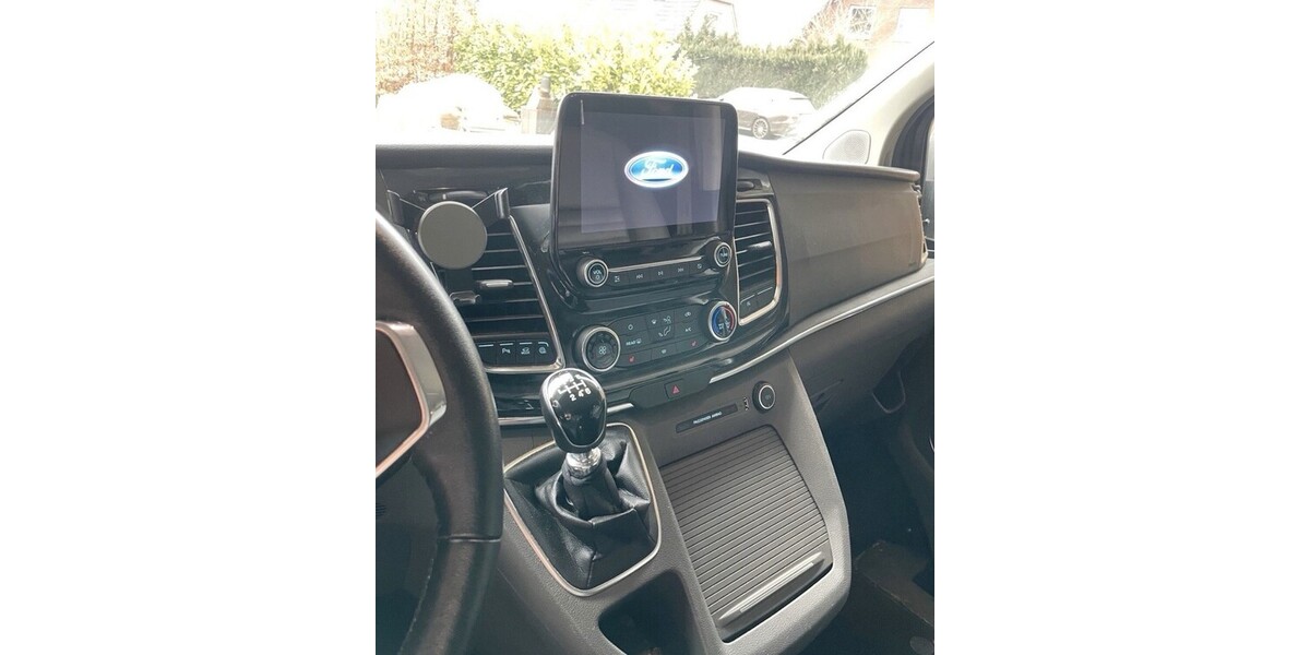 Ford Tourneo Custom Bus 140.000 km 28.000 &euro; Süderstapel 