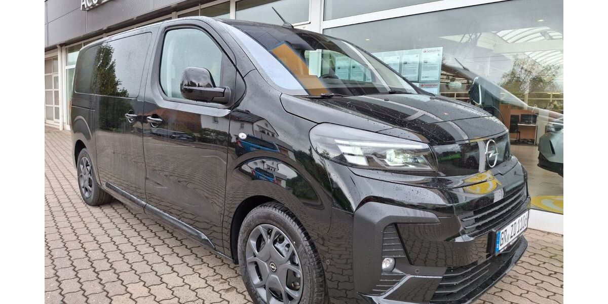 Opel Zafira Life 4.500 km 39.797 &euro; Großschönau 02779