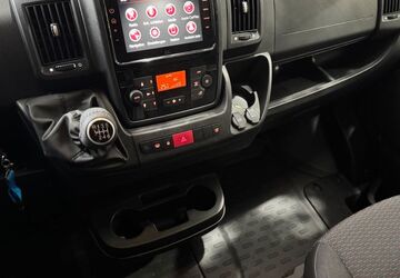 Peugeot Boxer 1.267 km 29.999 &euro; Nidda 63667