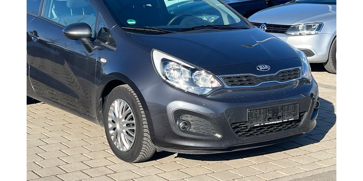 Kia Rio 64.900 km 6.950 &euro; Bad Wurzach 88410