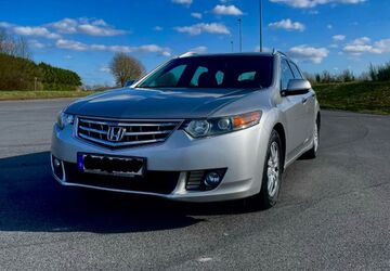 Honda Accord 185.000 km 6.500 &euro; Sögel 49751