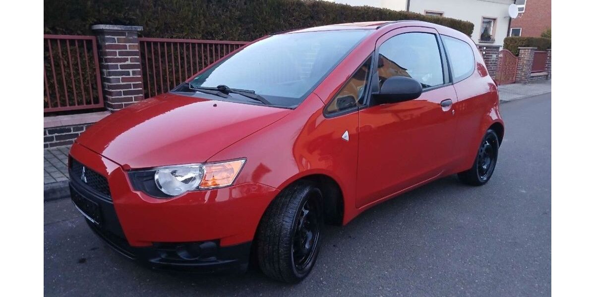 Mitsubishi Colt 45.450 km 3.284 &euro; Kabelsketal 06184