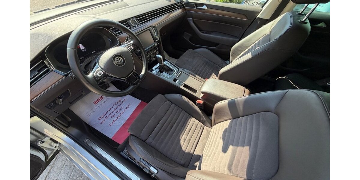 VW Passat Variant 2.0 TDI DSG AHK Highline 162.000 km 15.499 &euro; Rudolstadt 07407