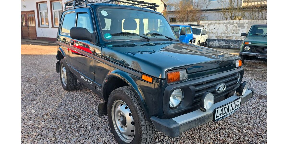 Lada Taiga 103.000 km 8.999 &euro; Waltershausen 99880