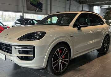 Porsche Cayenne 6.901 km 179.900 &euro; Bielefeld 33719