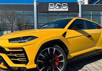 Lamborghini Urus 27.180 km 255.000 &euro; Kempten 87439