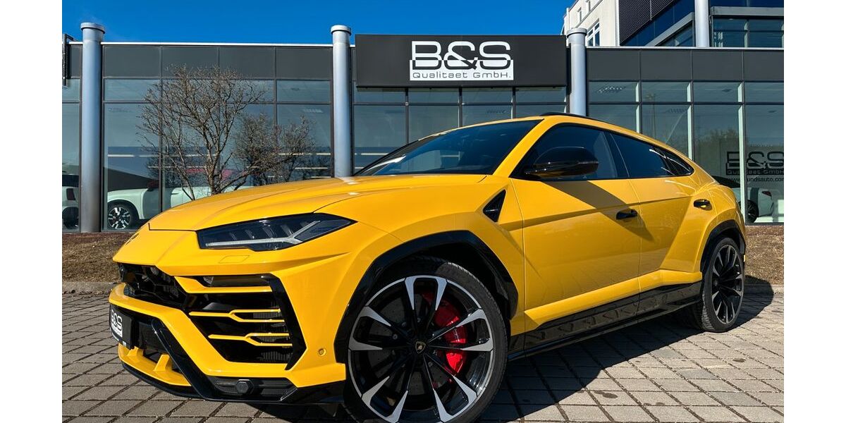 Lamborghini Urus 27.180 km 255.000 &euro; Kempten 87439