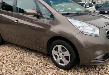 Kia Venga 30.794 km 13.490 &euro; Berlin-Spandau 13597