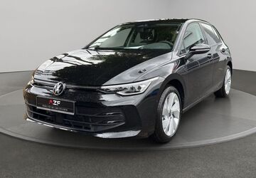 VW Golf 1.055 km 29.990 &euro; Schleswig 24837