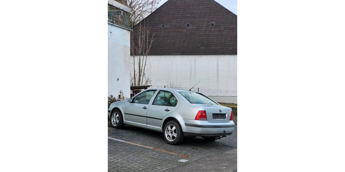 VW Bora 362.000 km 2.250 &euro; Wissen 57537