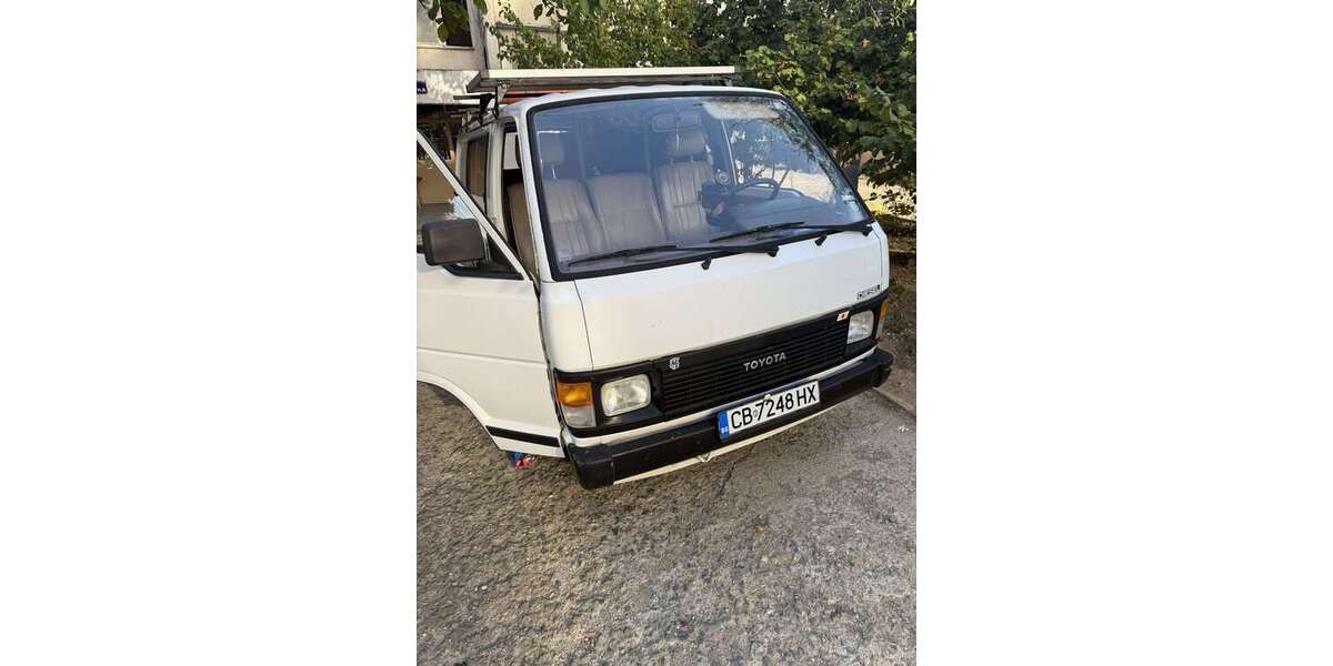 Toyota Hiace 280.658 km 9.000 &euro; Hamburg 22001