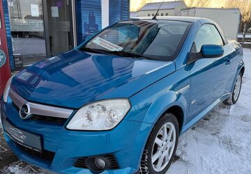 Opel Tigra 74.777 km 3.499 &euro; Paderborn 33104