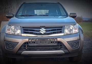 Suzuki Grand Vitara 130.000 km 8.900 &euro; Staufenberg 35460