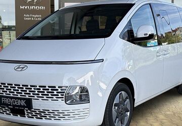 Hyundai STARIA 7.605 km 48.999 &euro; Leipzig 04178