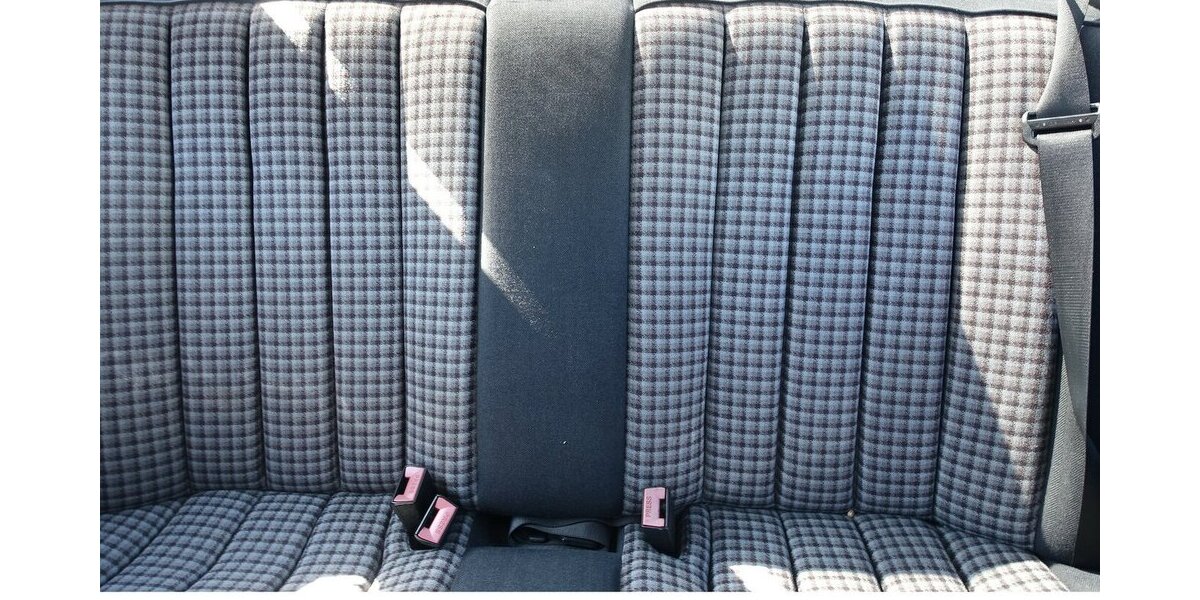 Mercedes-Benz 190 E 2.3 H-Kennz. Oldtimer eSHSD Verschl-t. neu g 212.900 km 7.950 &euro; Neumarkt/OPf 92318