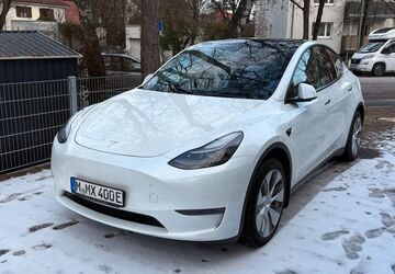 Tesla Model Y 88.736 km 31.400 &euro; Munchen 81241