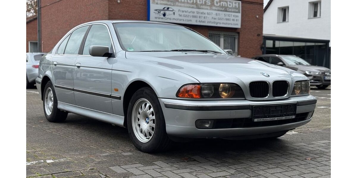 BMW 528 287.000 km 4.499 &euro; Köln 51107