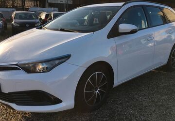 Toyota Auris 193.000 km 6.999 &euro; Bonn 53227