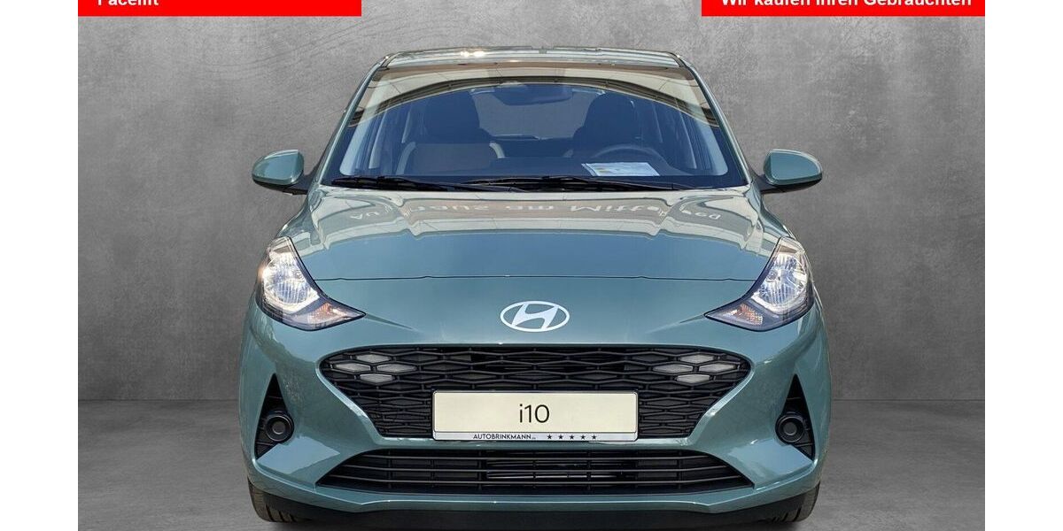 Hyundai i10 3.299 km 16.987 &euro; Stavenhagen 17153