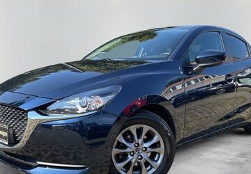 Mazda 2 46.316 km 16.490 &euro; Berlin 12247