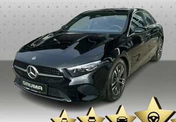 Mercedes-Benz A 180 17.582 km 27.990 &euro; Oschatz 04758