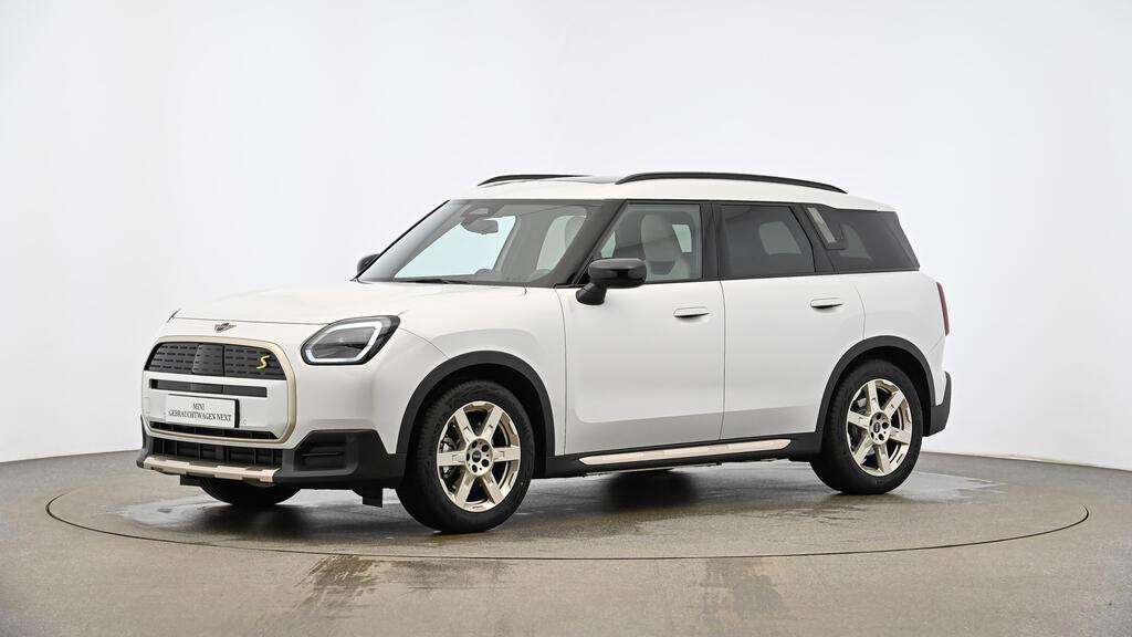 Mini Countryman SE All4 3.458 km 42.132 &euro; München 80788