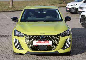 Peugeot 208 28.776 km 15.250 &euro; Ebersberg 85560