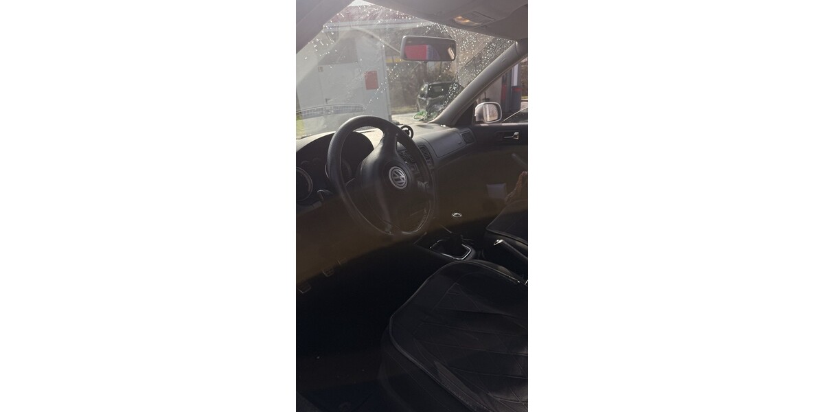 VW Golf IV Variant 392.000 km 1.150 &euro; Chemnitz 09111