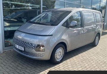 Hyundai STARIA 3.700 km 33.450 &euro; Grevesmühlen 23936
