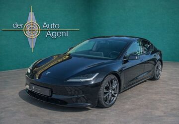 Tesla Model 3 44.900 km 39.900 &euro; Sonneberg 96515