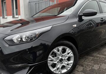 Kia ceed Sportswagon 8.900 km 22.950 &euro; Bedburg 50181