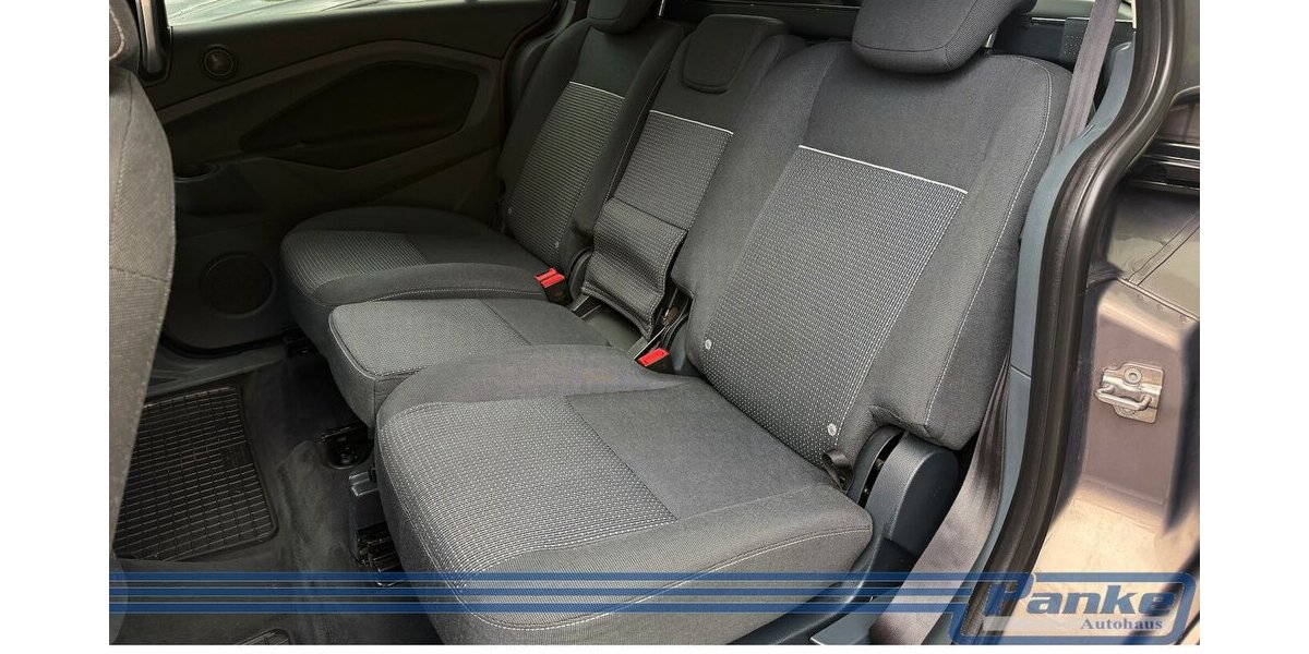 Ford Grand C-Max Champions Edition*SHZ*PDCv+h* 176.659 km 5.280 &euro; Berlin 13187