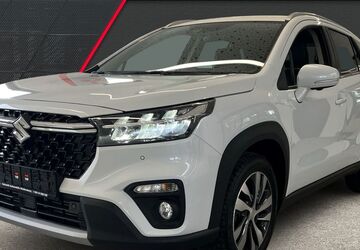 Suzuki (SX4) S-Cross 36.661 km 21.970 &euro; Weißenburg 91781
