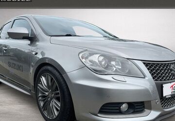 Suzuki Kizashi 92.000 km 11.990 &euro; Dautphetal-Friedensdorf 35232