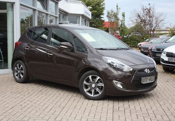Hyundai ix20 35.449 km 13.950 &euro; Magdeburg 39120