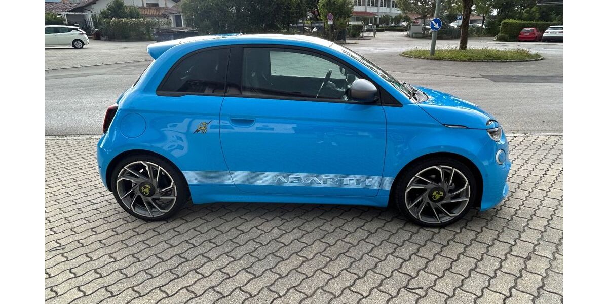Abarth 500 9.370 km 27.599 &euro; Hohenlinden 85664