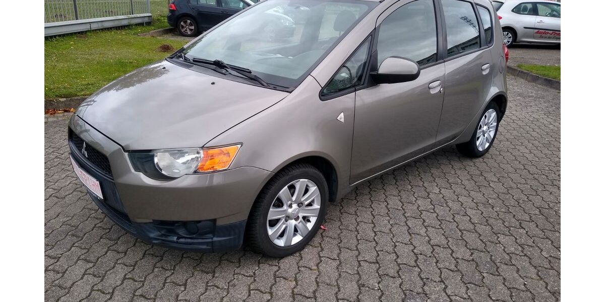 Mitsubishi Colt 109.720 km 5.990 &euro; Wittenberge 19322