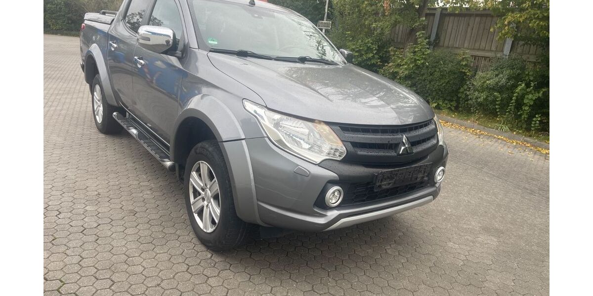 Mitsubishi L200 133.000 km 19.950 &euro; München 81735
