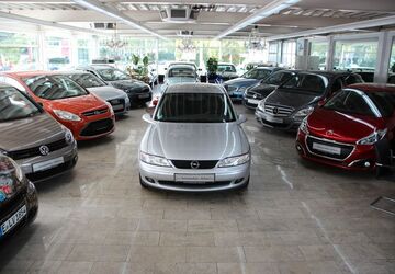 Opel Vectra 135.000 km 2.990 &euro; Essen 45356